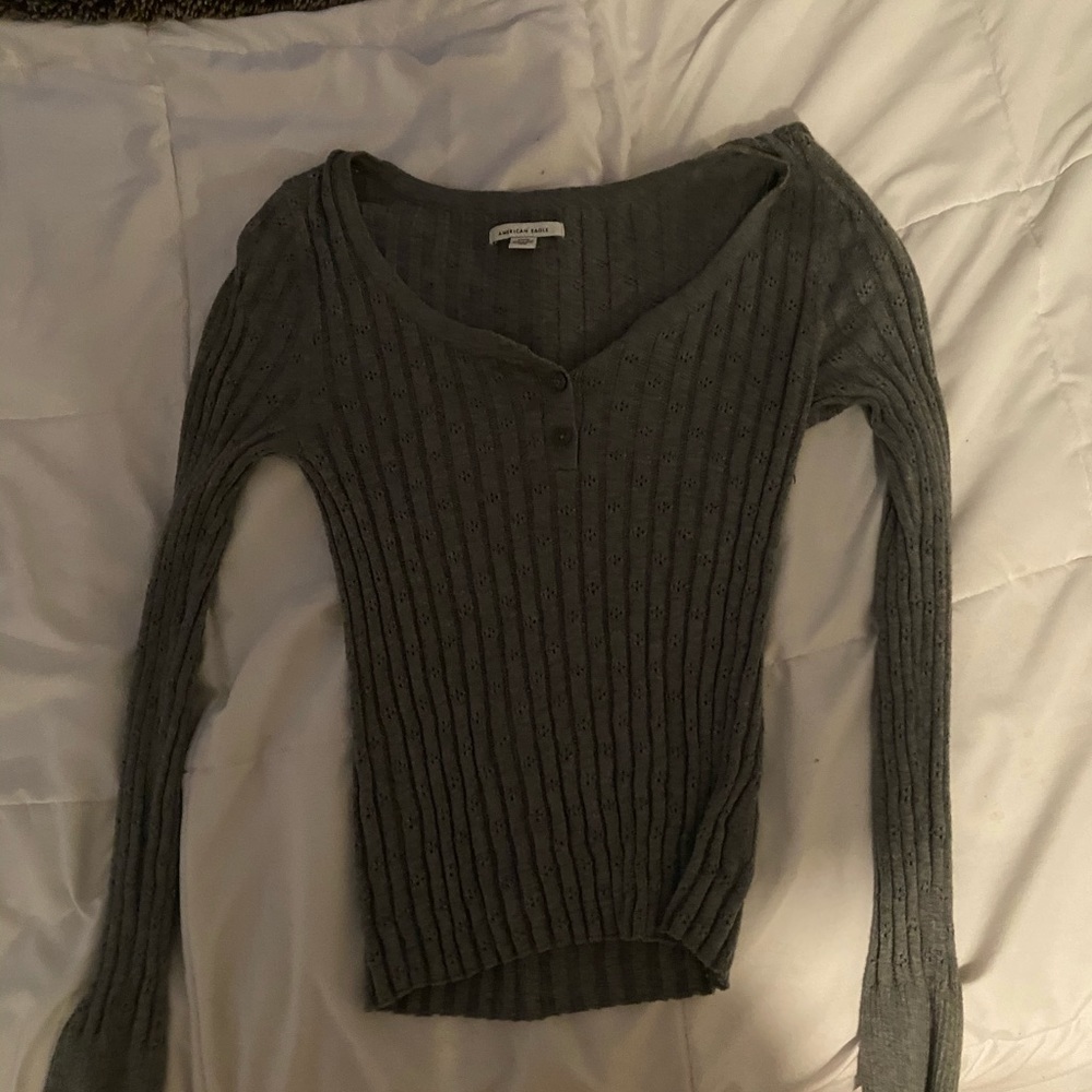 grey long sleeve